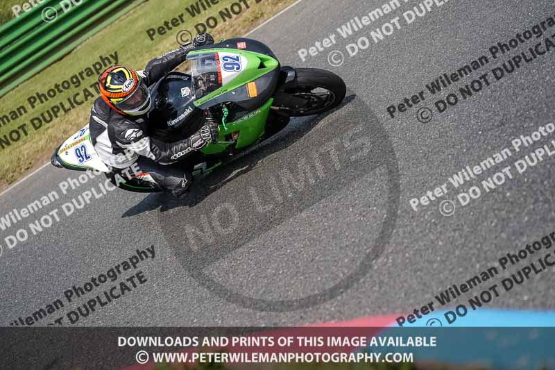 enduro digital images;event digital images;eventdigitalimages;mallory park;mallory park photographs;mallory park trackday;mallory park trackday photographs;no limits trackdays;peter wileman photography;racing digital images;trackday digital images;trackday photos
